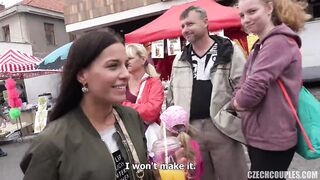 Barátnők leszívatva és megdugva