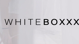 WhiteBoxxx - Oxana Chic a izgató ukrán kisasszony