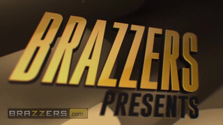 Brazzers - Cherie Deville tini manussal kefél