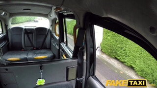 Fake Taxi - Óriás cickós milf megkefélve