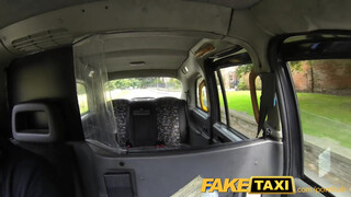FakeTaxi - Dögös lengyel nőci meghágva