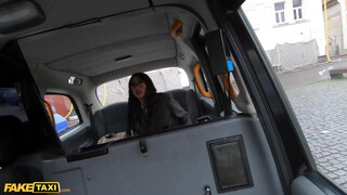Fake Taxi - Mali Ubon a dögös latina bige