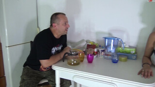 Tiana a méretes keblű asszony