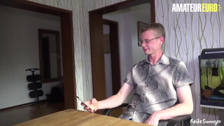 REIFESWINGER - Német milf fiatal hapsival kúrel