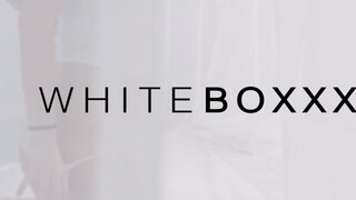 WhiteBoxxx - Renata Fox a hatalmas seggű orosz hölgyemény