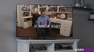 Summer Hart punciba és popóba tolva