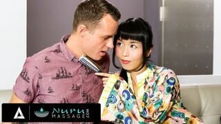 Marica Hase forró masszázsánál megtöri a hatalmas kárója ügyfelétől