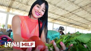 Sofia Galindo forró spanyol seggét alaposan megdugják szaftos muffban