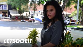 Aranyos fekete milf selena gomez mélyen tolva brazil muffban