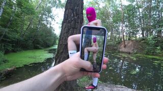 Világos Szőke tini baszás cosplay-ben, arcra élvezés balaklaván