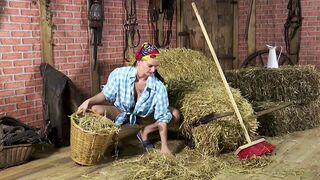 Vad berlini német csajok méretes mellekkel nyaldossák a vastag pélót 2. rész 3. epizód